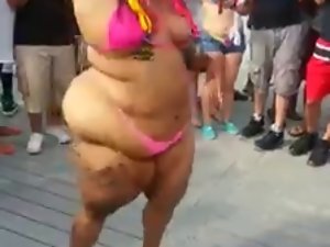 thick naughty bum at public carnival