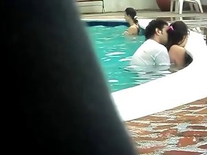 Colombian Couple Banging Into The Pool