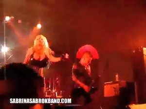 Sabrina Sabrok band, Live Show