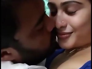 Sri Lankan Piumi Hansamali Smooching 2018